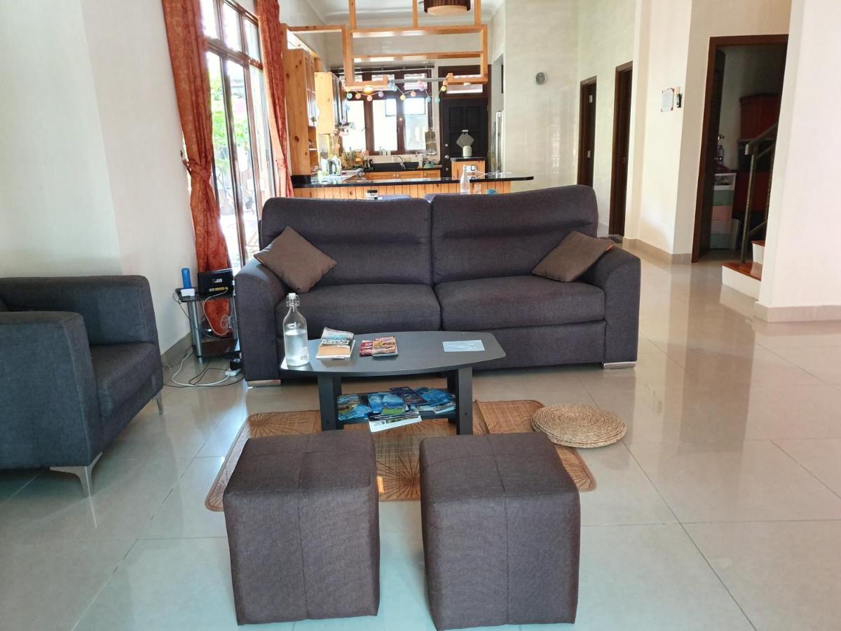 Ferienwohnung Eden Cosy Living Batu Feringgi Exterior foto